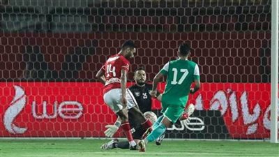 انطلاق مباراة الأهلي وإيسترن كومباني 