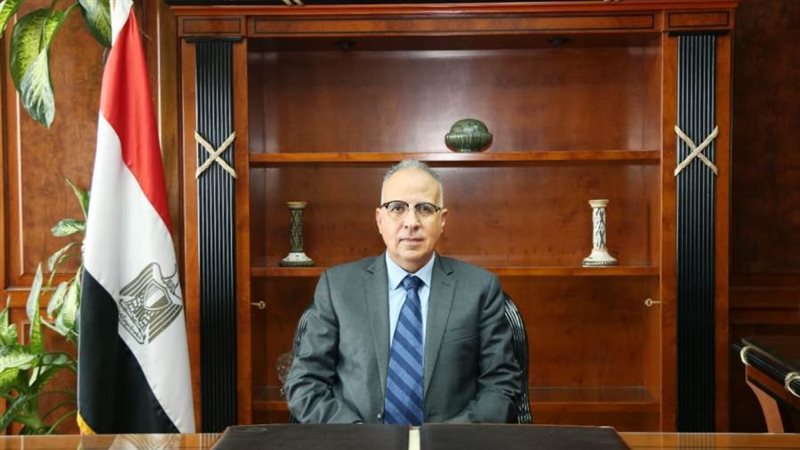 وزير الموارد المائية