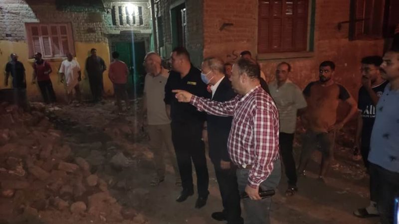 محافظ القليوبية يعاين