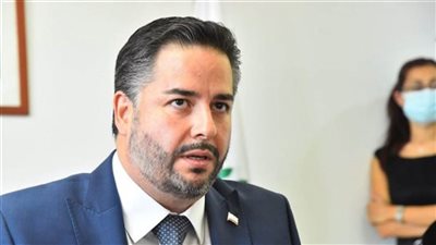 وزير الاقتصاد اللبناني: القرار المرتقب برفع سعر الدولار الجمركي تأثيره ضئيل على المواد الغذائية