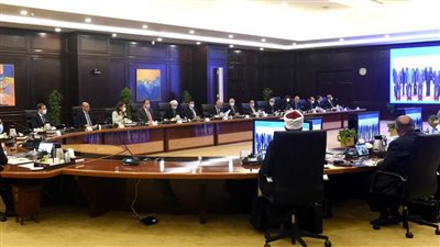 مجلس الوزراء يستعرض استراتيجية الحد من استخدام الأكياس البلاستيكية أحادية الاستخدام