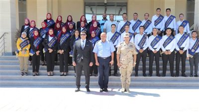 طلاب جامعة سوهاج في زيارة لموقع تبة الشجرة وقاعدة بورسعيد العسكرية