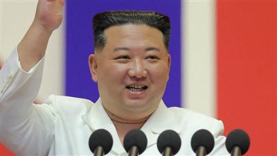 زعيم كوريا الشمالية يشيد بتضحيات الأطباء العسكريين من أجل 