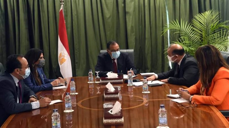 خلال الاجتماع