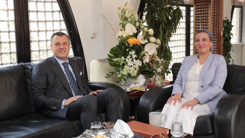 وزيرا البيئة والسياحة