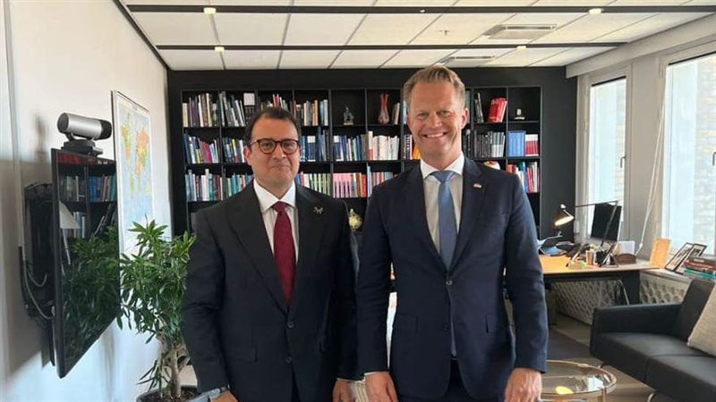 السفير كريم شريف