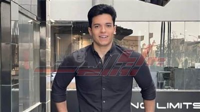 محمد عاطف يكشف تفاصيل إقامة أول ديفليه لملابس الرجال الصيفية بمدن القناة 