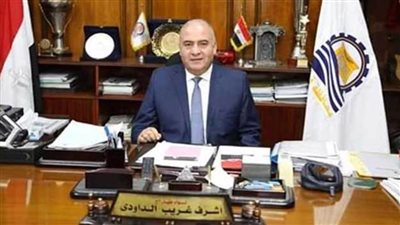 محافظ قنا يفتتح غرفة العمليات والخط الساخن بشركة مياه الشرب والصرف الصحي