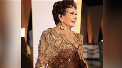 «القاهرة السينمائي» يكرم النجمة لبلبة بجائزة الهرم الذهبي لإنجاز العمر