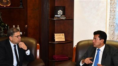 وزير الرياضة يلتقي رئيس الاتحاد المصري للشراع لمناقشة خطة الاتحاد الفترة المقبلة 