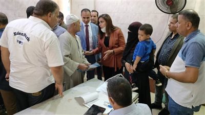 نائب محافظ البحيرة تتفقد مركز تنظيم الأسرة والصحة ودار الإسعاف بدمنهور
