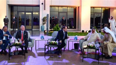 الرئيس السيسي وقادة الإمارات والأردن والبحرين والعراق يقومون بجولة في مدينة العلمين