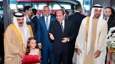 سياسيون: مصر بقيادة الرئيس السيسي حريصة دائمًا علي مناقشة كل القضايا العربية