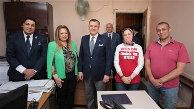 وزير السياحة والآثار يتفقد هيئة التنشيط السياحي