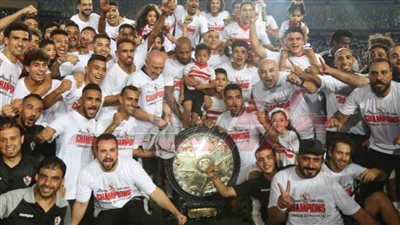 الزمالك يحتفل بدرع الدروى بعد التعادل مع الإتحاد 