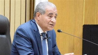 وزير التموين: خطط لتطوير مصانع القابضة للصناعات الغذائية لتحقيق المعايير العالمية