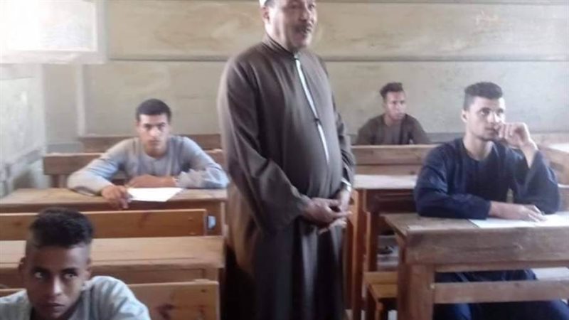 الدكتور احمد حمادي