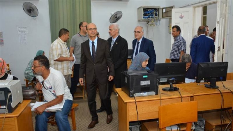 رئيس جامعة أسيوط