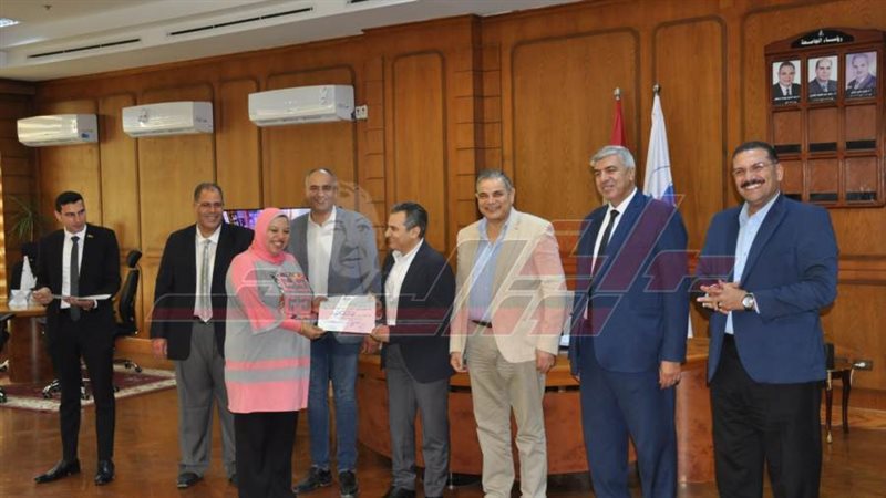 خلال اللقاء