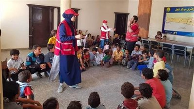 مسرح عرائس للتوعية بخطورة الزواج المبكر بوسط سيناء