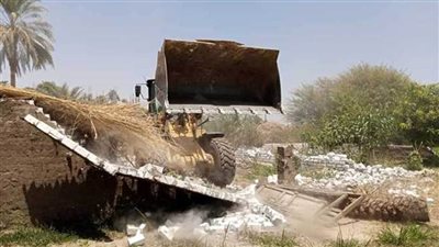 إزالة 11 حالة تعدٍ على أملاك الدولة بمركز القصاصين