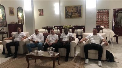 بعثة منتخب شباب اليد تلبي دعوة سفارة مصر في رواندا على حفل عشاء