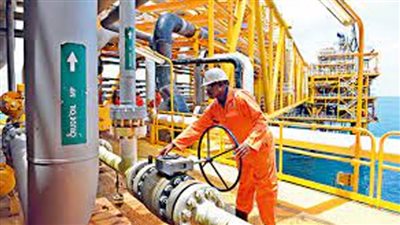 نيجيريا تطالب شركات حماية خطوط أنابيب النفط بتركيب أجهزة مراقبة