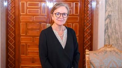 رئيسا جامبيا وسيشل ورئيس وزراء تنزانيا يصلون تونس للمشاركة في قمة 