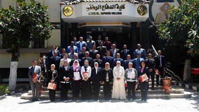 دورة تدريبية للعاملين بجامعة بني سويف بكلية الدفاع الوطني