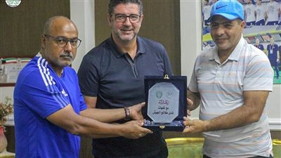 فيتوريا يزور طلائع الجيش ويجتمع بطارق العشري