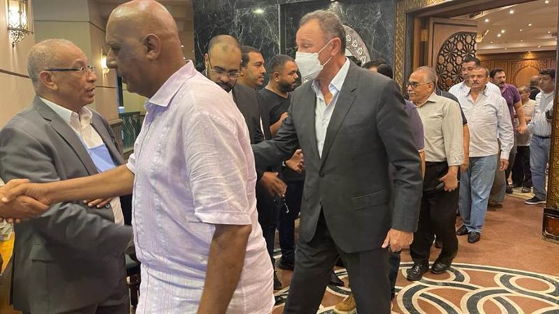 عزاء أحمد مغربي كبير