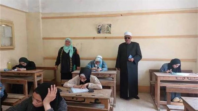 انتظام امتحانات الدور