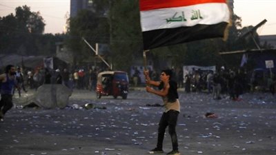 مقتل وإصابة 28 متظاهرا عراقيا في المنطقة الخضراء وسط بغداد