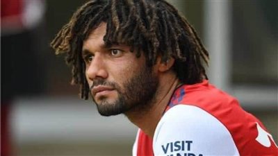 وزير الرياضة يطمئن على محمد النني بعد إصابته الخطيرة في الدوري الإنجليزي