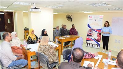 جامعة سوهاج تنظم ورشة تدريبية عن تحليل الفجوات لمركز خدمة الطلاب ذوي الإعاقة