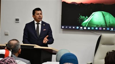 وزير الشباب يلتقي المنسقين الإعلاميين بمقر الوزارة في العاصمة الإدارية الجديدة