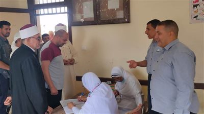 تقديم خدمات طبية متنوعة لـ٦٠٣ مواطنين في قافلة سكانية شاملة بالبحيرة