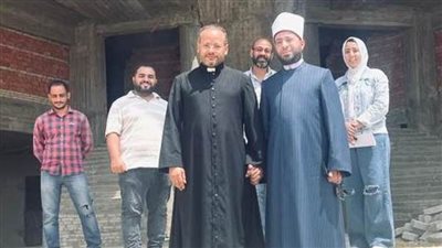 الأزهري يزور دار 