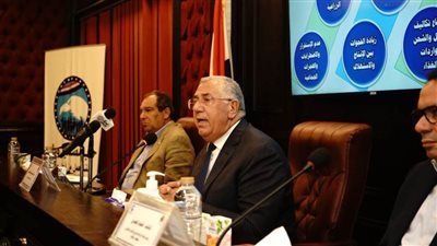 وزير الزراعة: حققنا الاكتفاء الذاتي من الخضر والفاكهة والأرز والدواجن والألبان