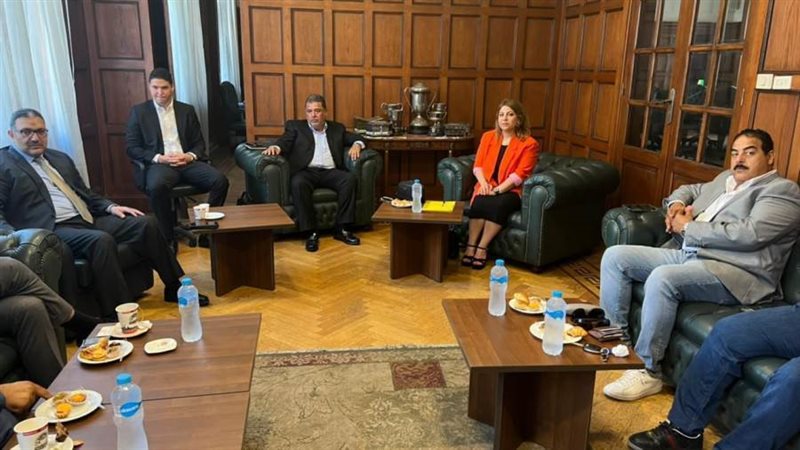 لقاء الغرفه التجاريه