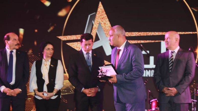 جانب من تكريم الوزير