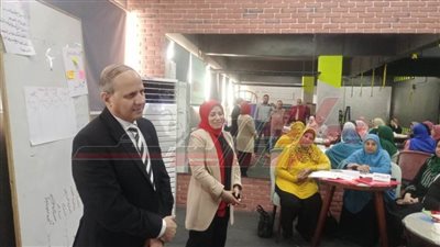 وكيل تعليم كفر الشيخ يتفقد تدريب معلمي الصفوف الأولى بالمرحلة الابتدائية