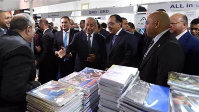 مدبولي يتفقد قسم ذوي الهمم في 