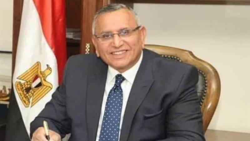 عبد السند يمامة رئيس