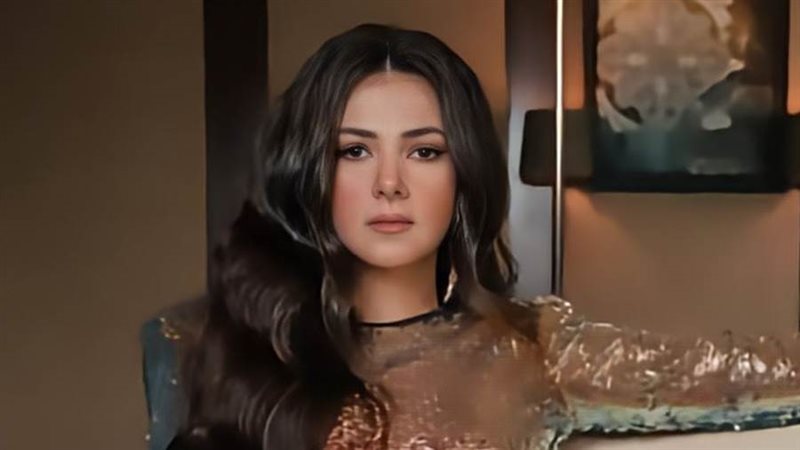 الممثلة دنيا سمير