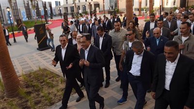 مدبولي يؤكد اهتمام الرئيس السيسي بالمشروعات الخدمية التي ينفذها صندوق 