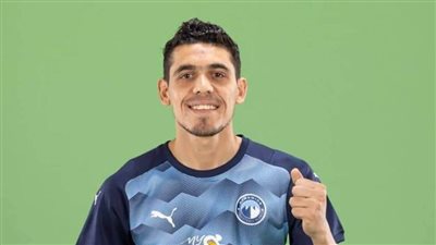 بيراميدز يجدد تعاقد ظهيره الأيسر حتى 2024