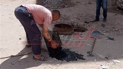 بلطيم تستعد لموسم الشتاء بتطهير البالوعات وصفايات الأمطار