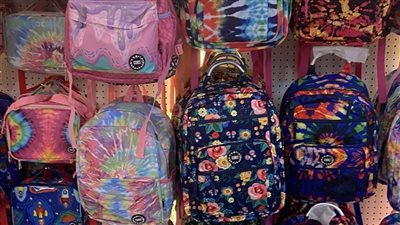 تعرف على أسعار الأدوات المدرسية والشنط في الأسواق المحلية 2022