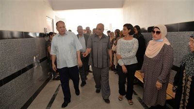 محافظ أسيوط يتفقد مدرستي 30 يونيو الرسمية لغات واللواء نبيل العزبي الابتدائية 